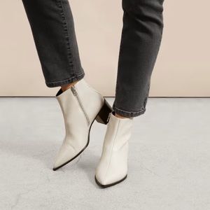 NWT Everlane Boss Boot in Patent - Bone
